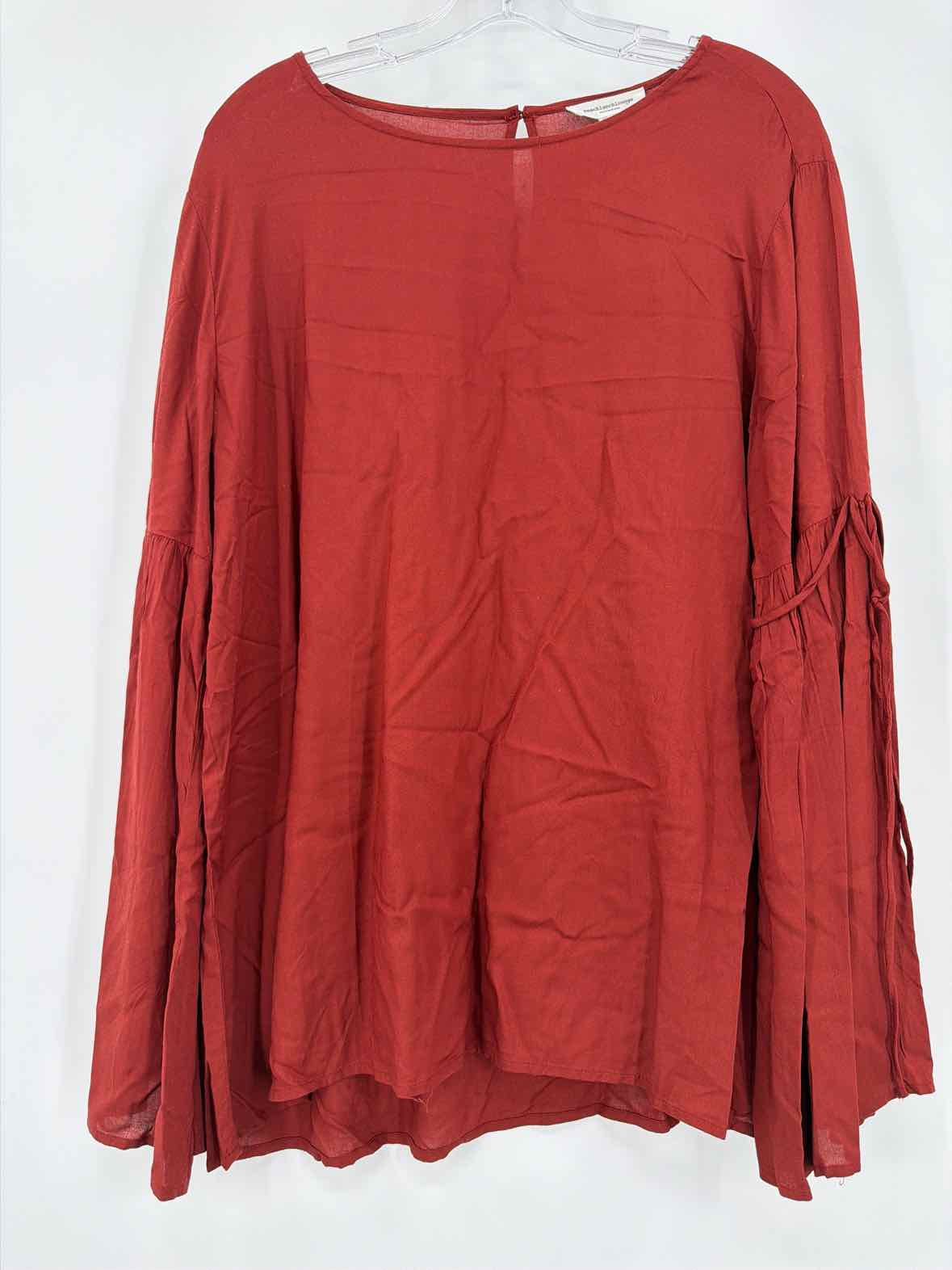 Pre-Owned Beachlunchlounge Red Size XL Blouse | True Fashionistas.