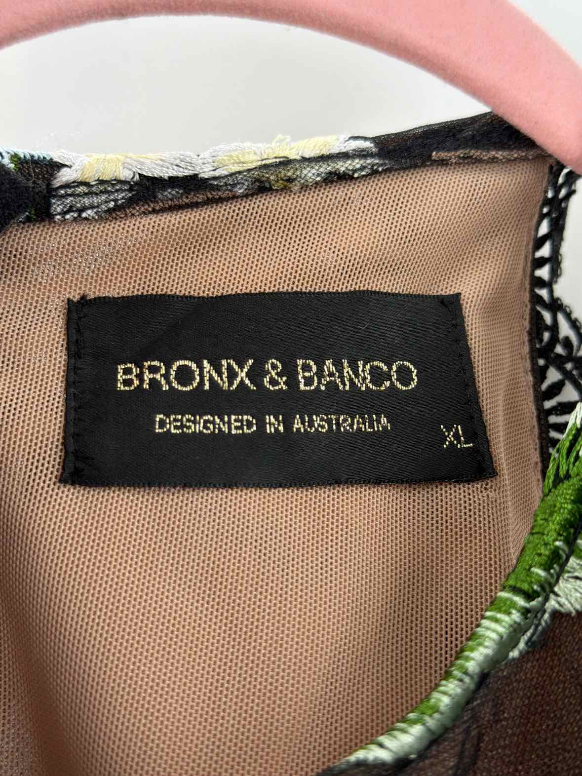 Pre-Owned Bronx & Banco Black Size XL Cocktail Midi Evening Gown | True Fashionistas.