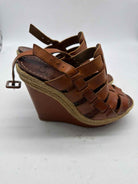 Pre-Owned Christian Louboutin Tan Size 8 Wedge Wedge Heels | True Fashionistas.
