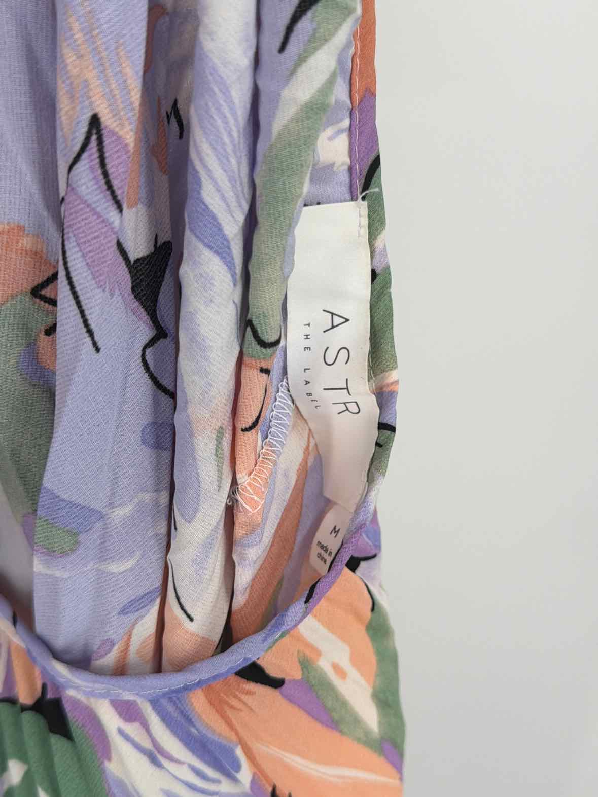 Pre-Owned ASTR Purple Size Medium Long Sleeveless Dress | True Fashionistas.