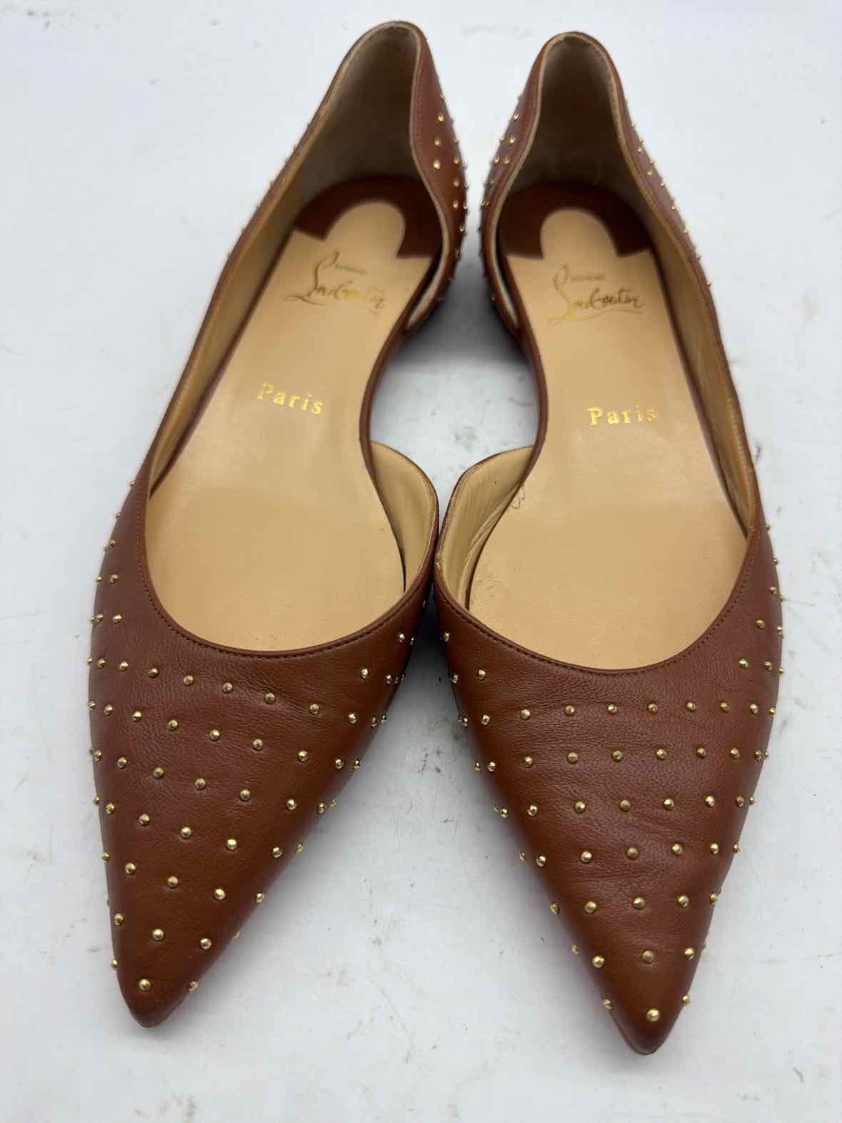 Pre-Owned Christian Louboutin Tan Size 9 D'orsay Flats | True Fashionistas.