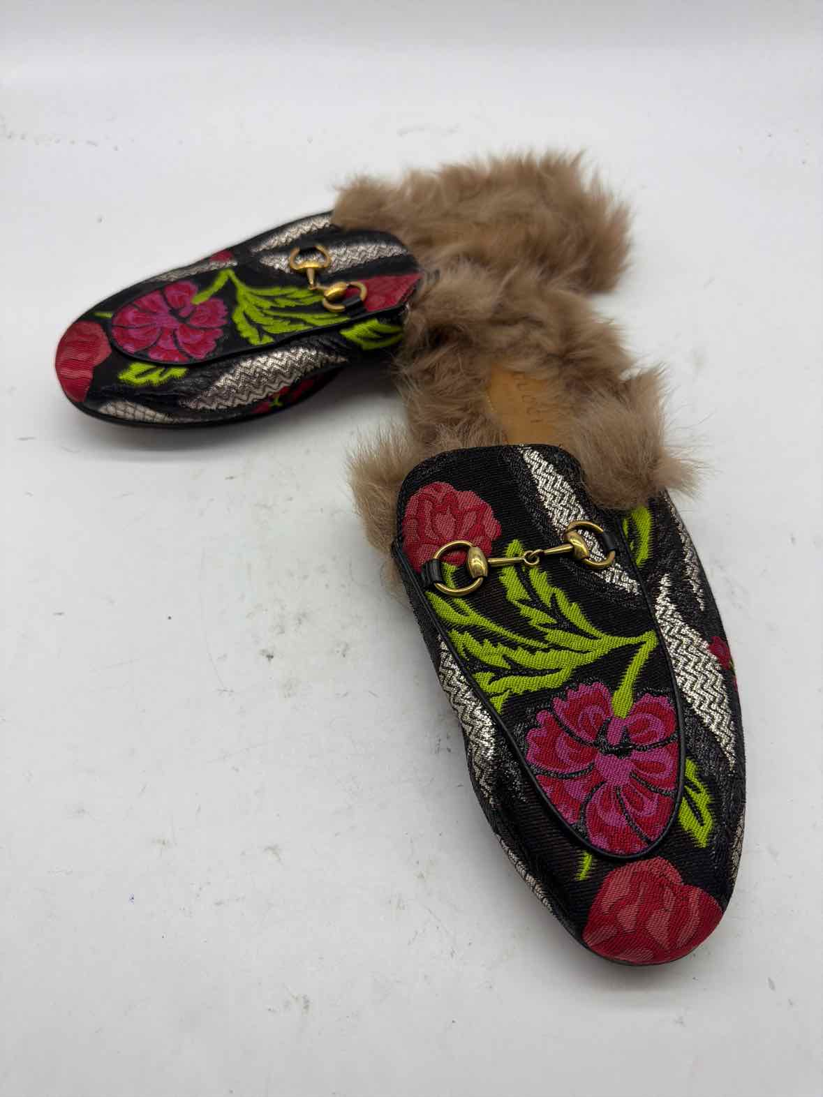 Pre-Owned Gucci Black Size 9 Princetown Floral Mule Flats | True Fashionistas.