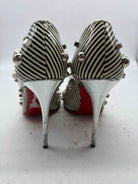 Pre-Owned Christian Louboutin Black Size 6.5 Pump Heels | True Fashionistas.