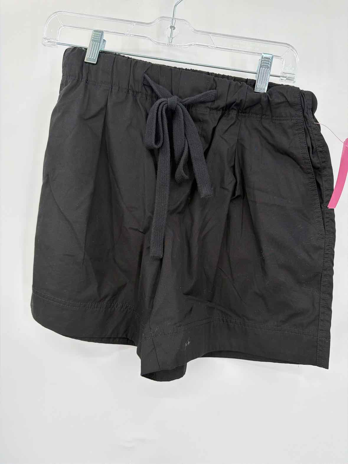 Pre-Owned Vince Black Size XS Basic Shorts | True Fashionistas.