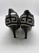Pre-Owned Givenchy Black Size 7.5 Pump Heels | True Fashionistas.