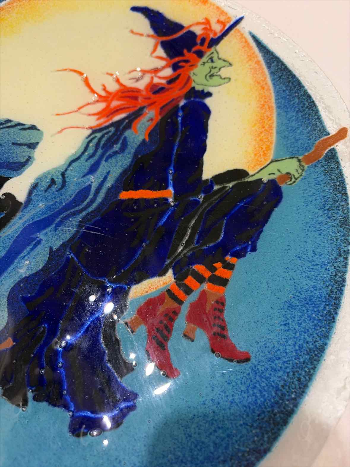 Glass Flying Broom Halloween Plate | True Fashionistas.