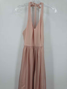 Pre-Owned White by Vera Wang Pink Size 4 Long Evening Gown | True Fashionistas.