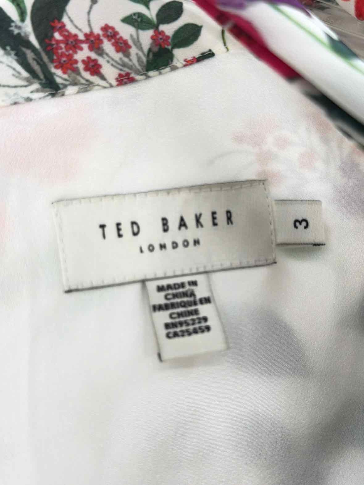 Pre-Owned Ted Baker White Size 3/10 Short Long Sleeve Dress | True Fashionistas.
