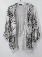Pre-Owned ASTR White Size Small Cardigan Blouse | True Fashionistas.