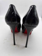 Pre-Owned Christian Louboutin Black Size 9 Patent Leather Stiletto Heels | True Fashionistas.