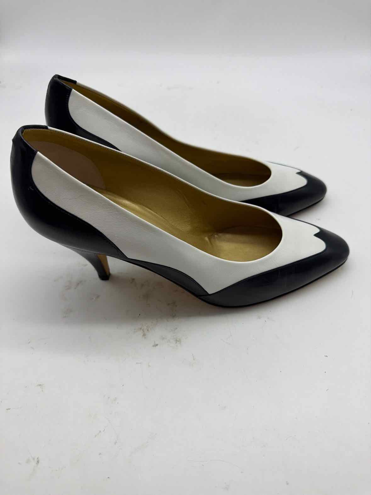 Pre-Owned Gucci White Size 7 Vintage Heels | True Fashionistas.