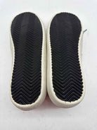 Pre-Owned Golden Goose White Size 9 Fashion Sneaker Athletic Shoes | True Fashionistas.