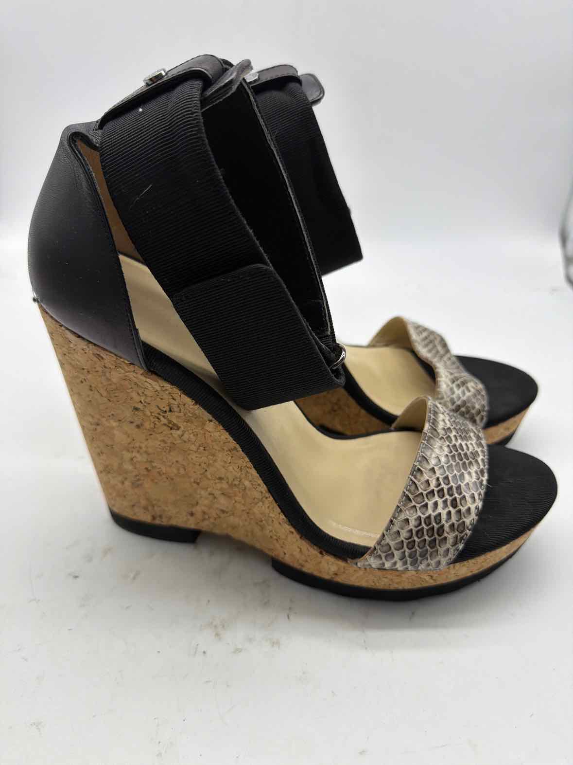 Pre-Owned Jimmy Choo Black Size 10.5 Wedge Heels | True Fashionistas.