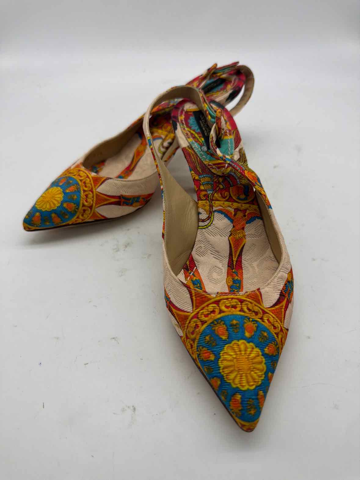 Pre-Owned Dolce & Gabbana Pink Size 7.5 Slingback Heels | True Fashionistas.