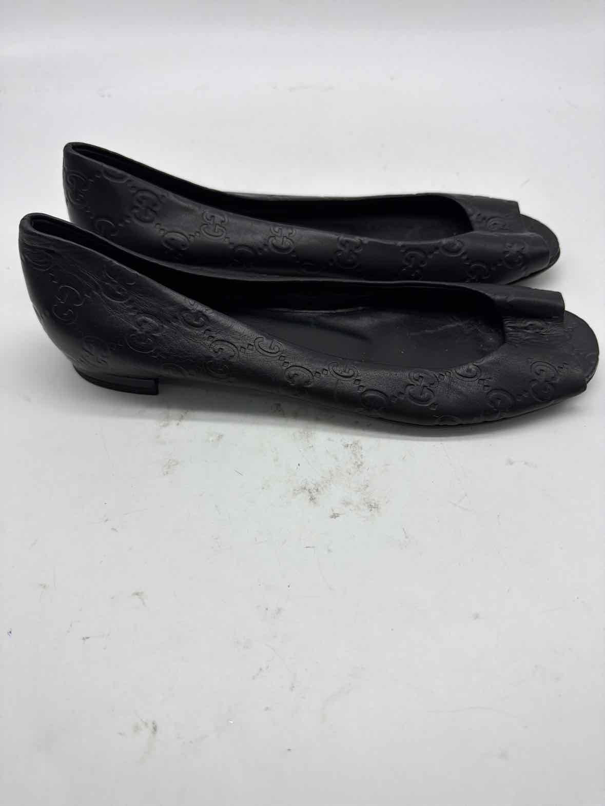 Pre-Owned Gucci Black Size 7 Peep Toe Flats | True Fashionistas.