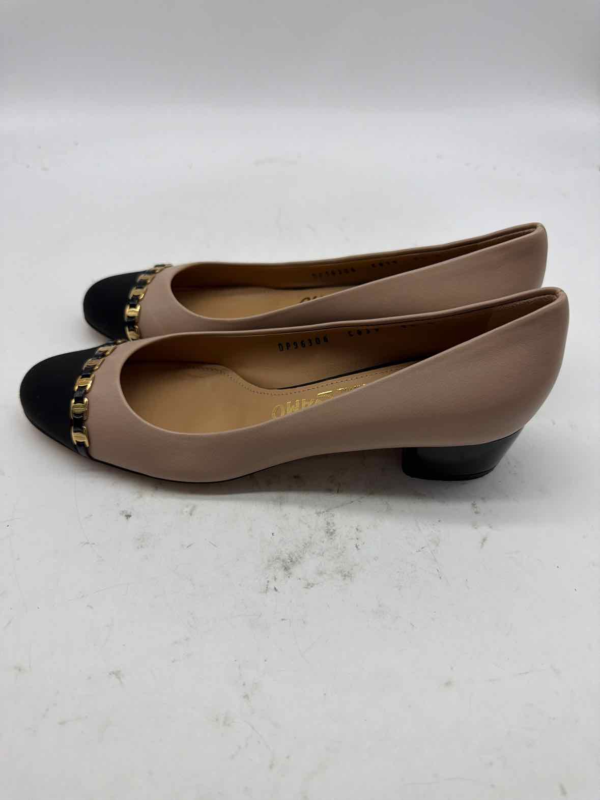 Pre-Owned Salvatore Ferragamo Tan Size 5.5 Block Heel Heels | True Fashionistas.