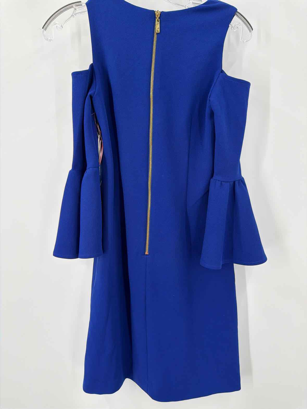 Pre-Owned Eliza J Blue Size 0 Short Long Sleeve Dress | True Fashionistas.