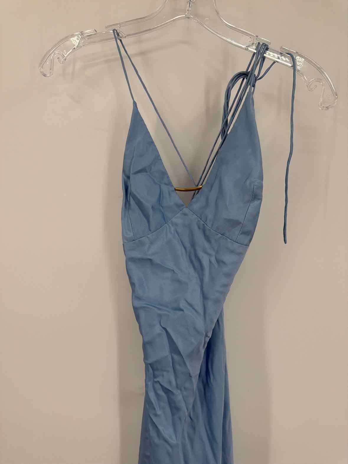 Pre-Owned Viktoria & Woods Blue Size 00 Long Sleeveless Dress | True Fashionistas.