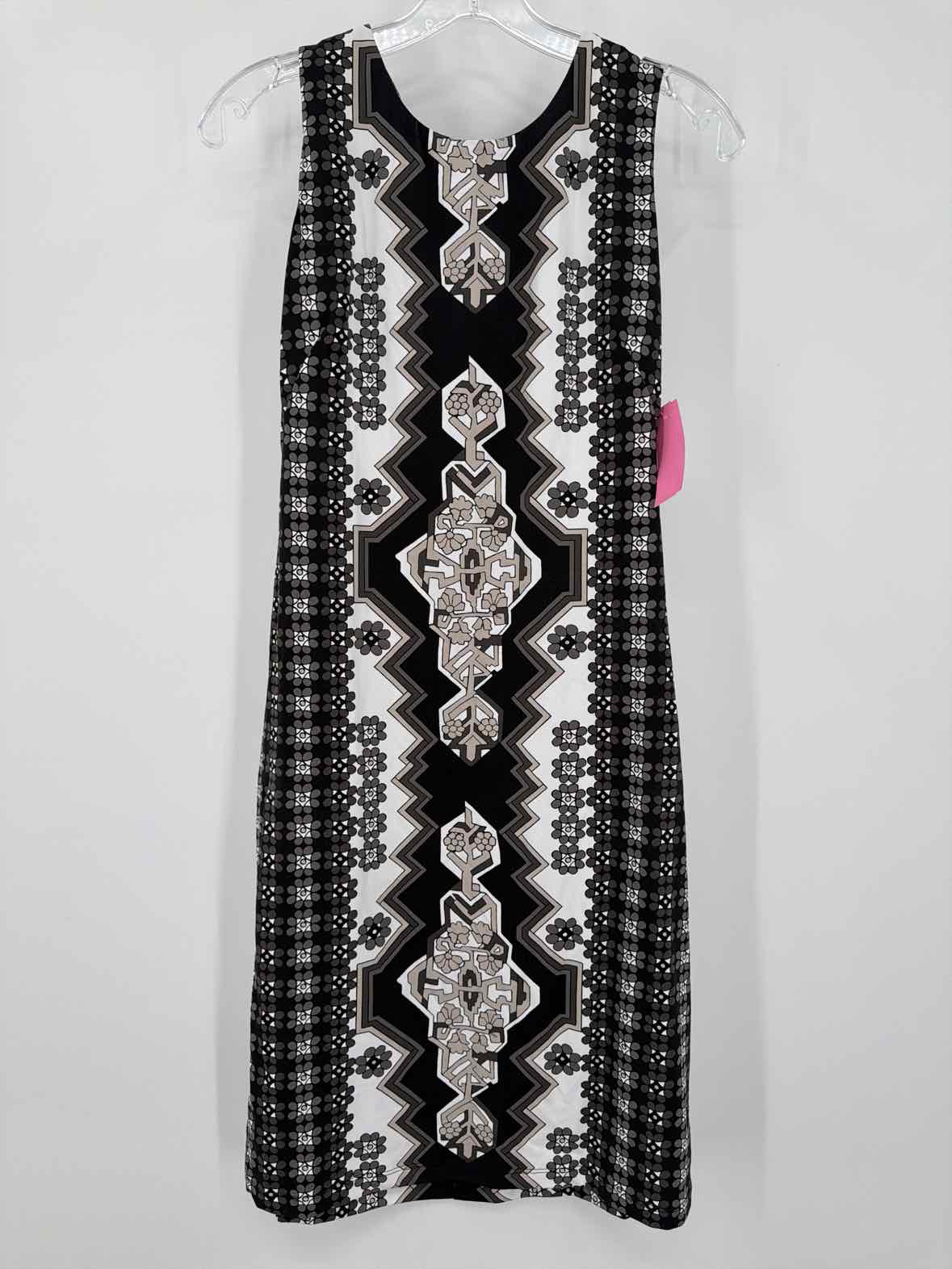 Pre-Owned J Mclaughlin Black Size Small Short Sleeveless Dress | True Fashionistas.