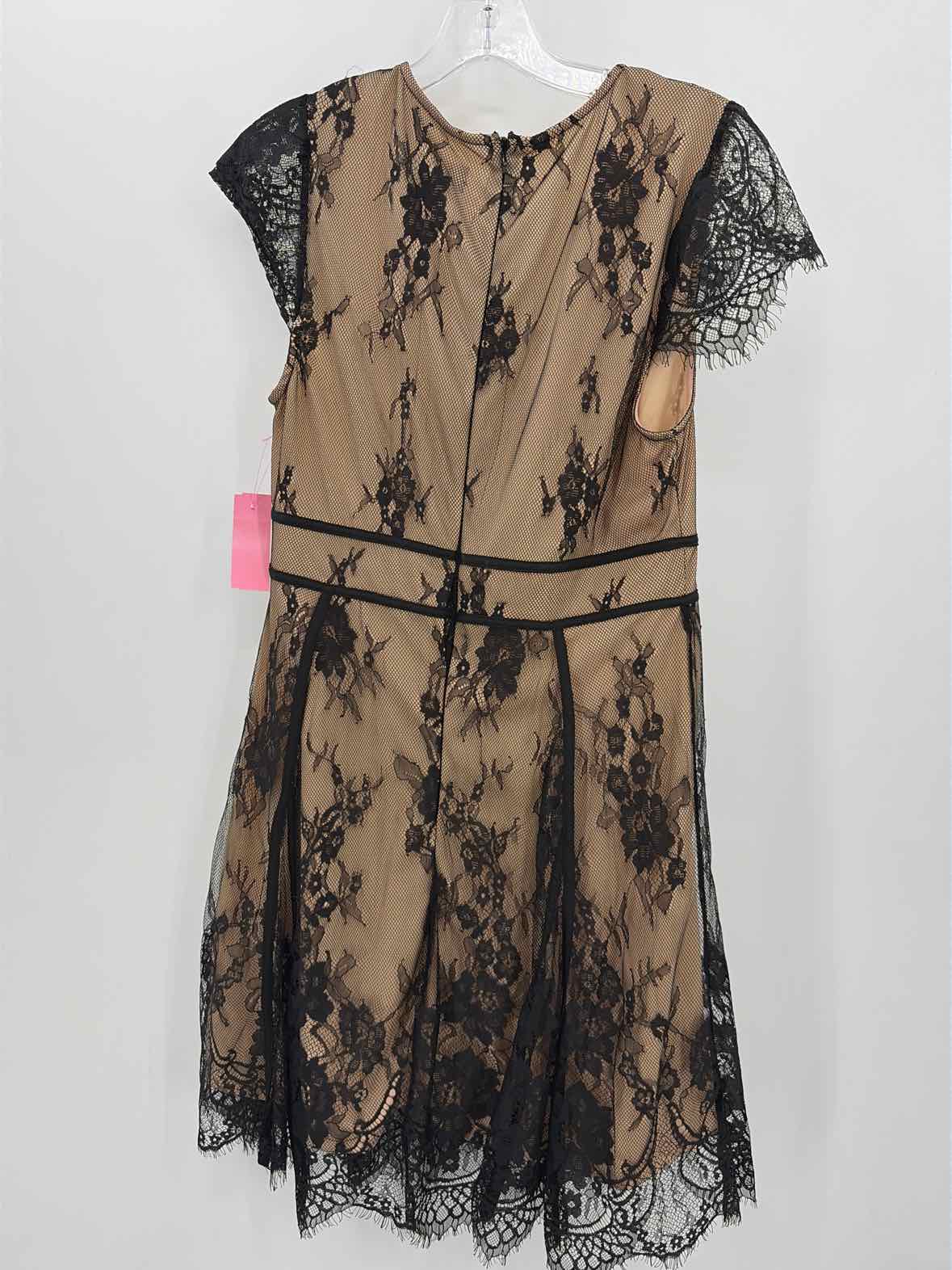 Lulus Tan Size Large Lace Knee Length Sleeveless Dress | True Fashionistas.