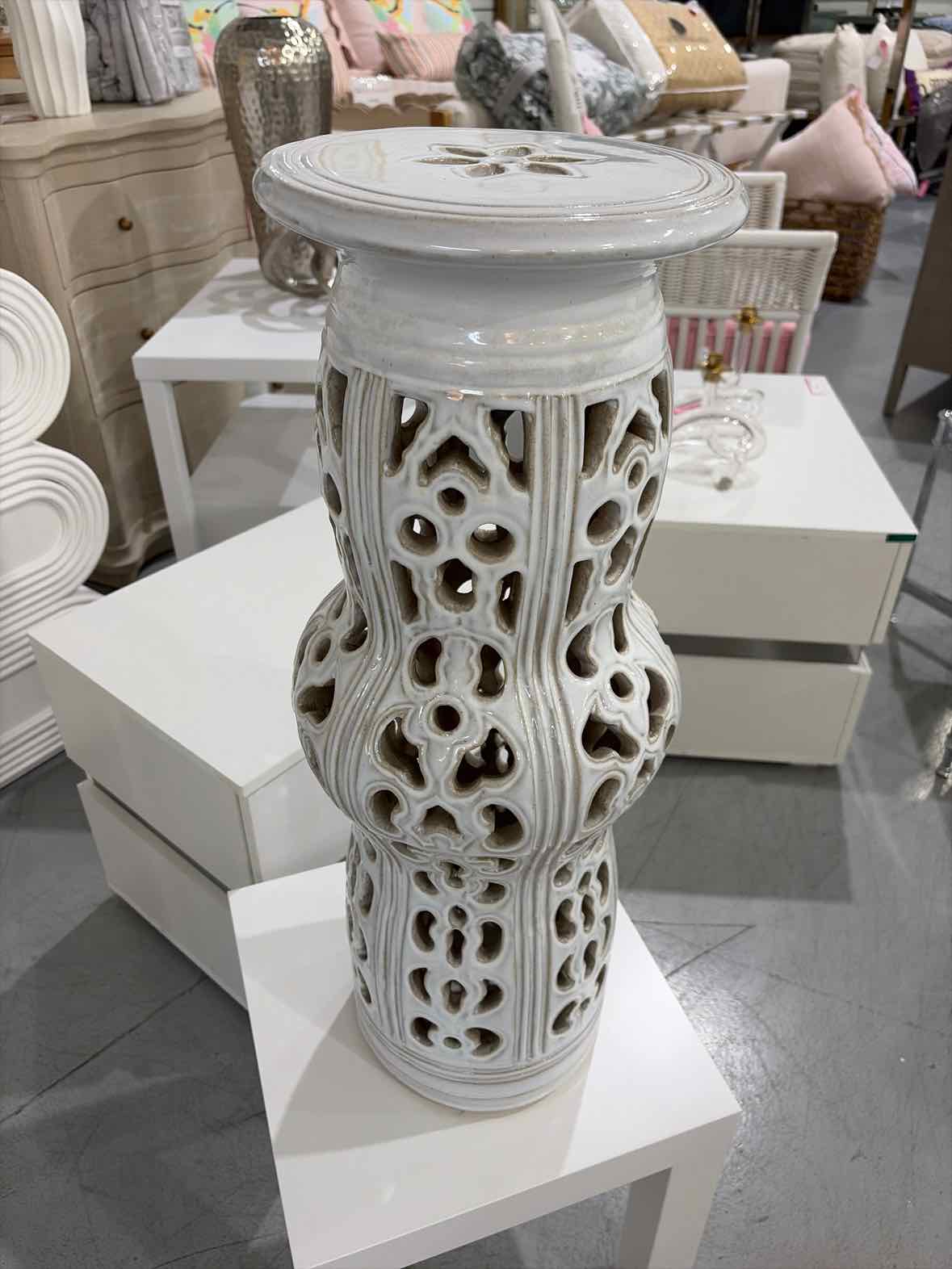 White Ceramic Garden Stool | True Fashionistas.