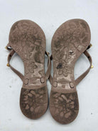 Pre-Owned Valentino Tan Size 10 Jelly Thong Sandals | True Fashionistas.