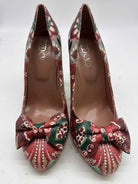 Pre-Owned Valentino Red Size 9 Pump Heels | True Fashionistas.