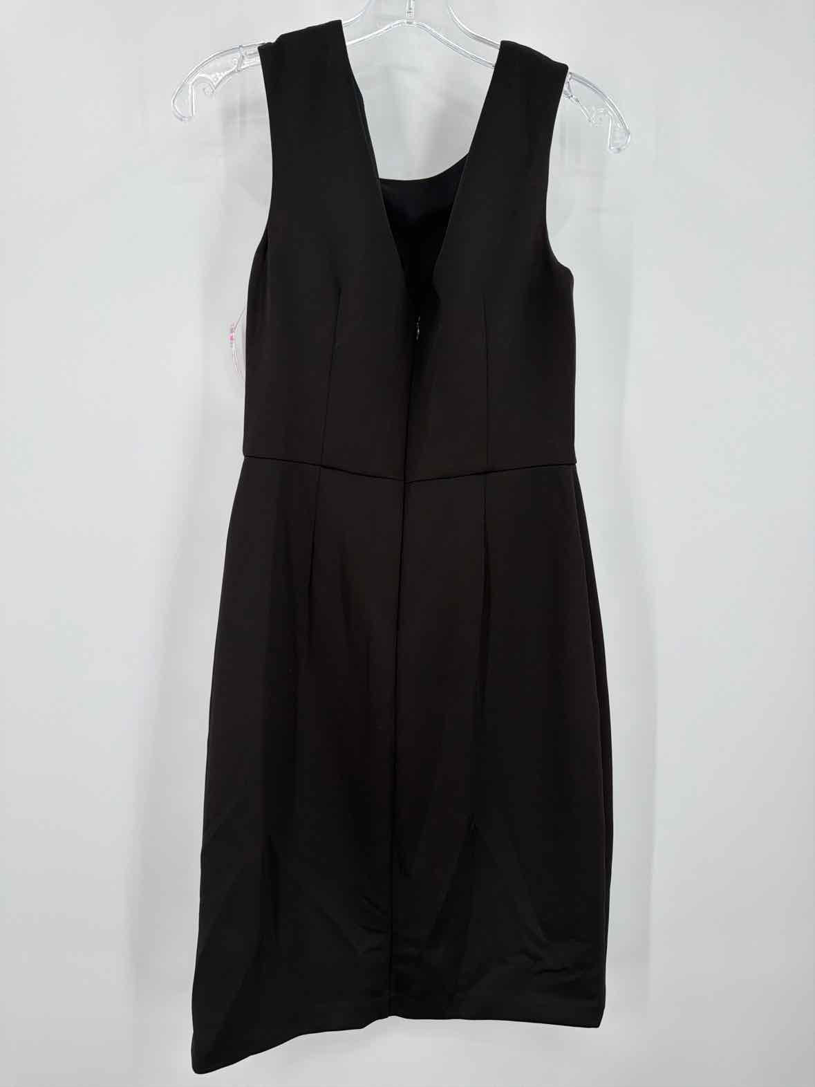 Pre-Owned Jessica Howard Black Size 10 Short Sleeveless Dress | True Fashionistas.