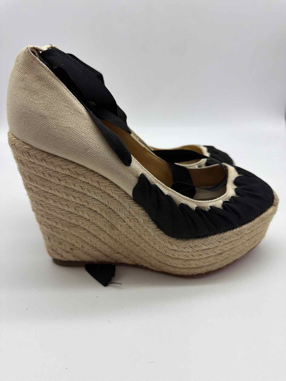 Pre-Owned Christian Louboutin Ivory Size 37 Wedge Heels | True Fashionistas.
