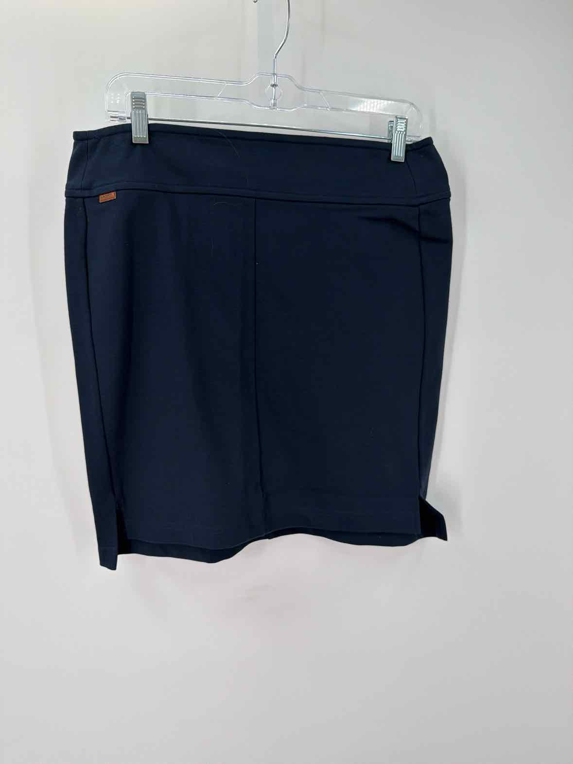 Pre-Owned Lacoste Navy Size 40 Pencil Skirt | True Fashionistas.