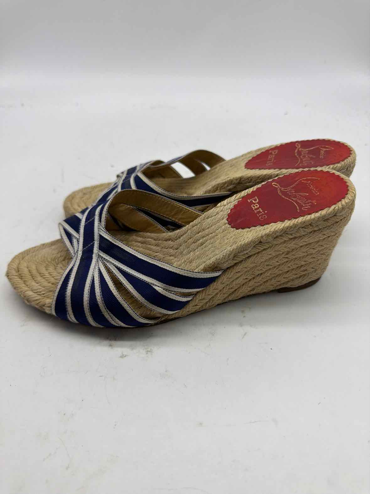 Pre-Owned Christian Louboutin Navy Size 7 Espadrille Heels | True Fashionistas.