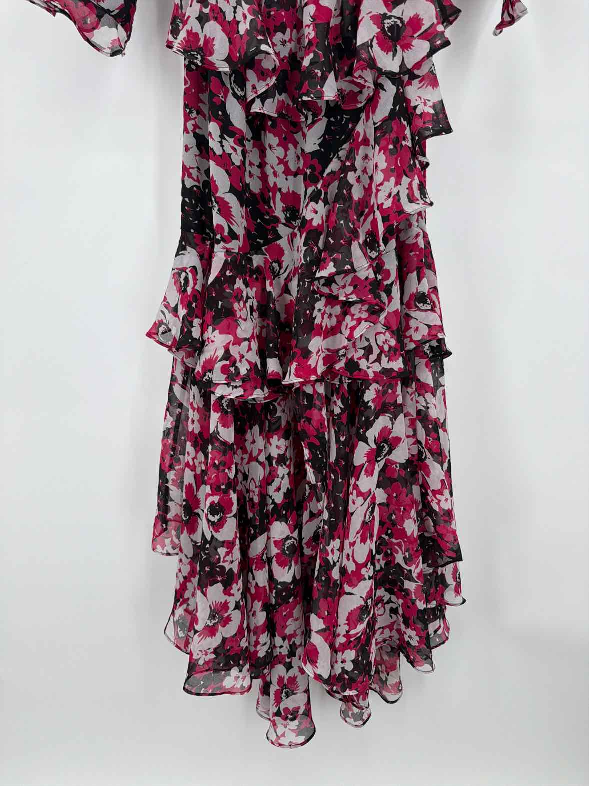 Pre-Owned Misa Red Size Small Long Long Sleeve Dress | True Fashionistas.