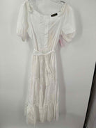 Pre-Owned Marilyn's White Size 46 Long Short Sleeve Dress | True Fashionistas.