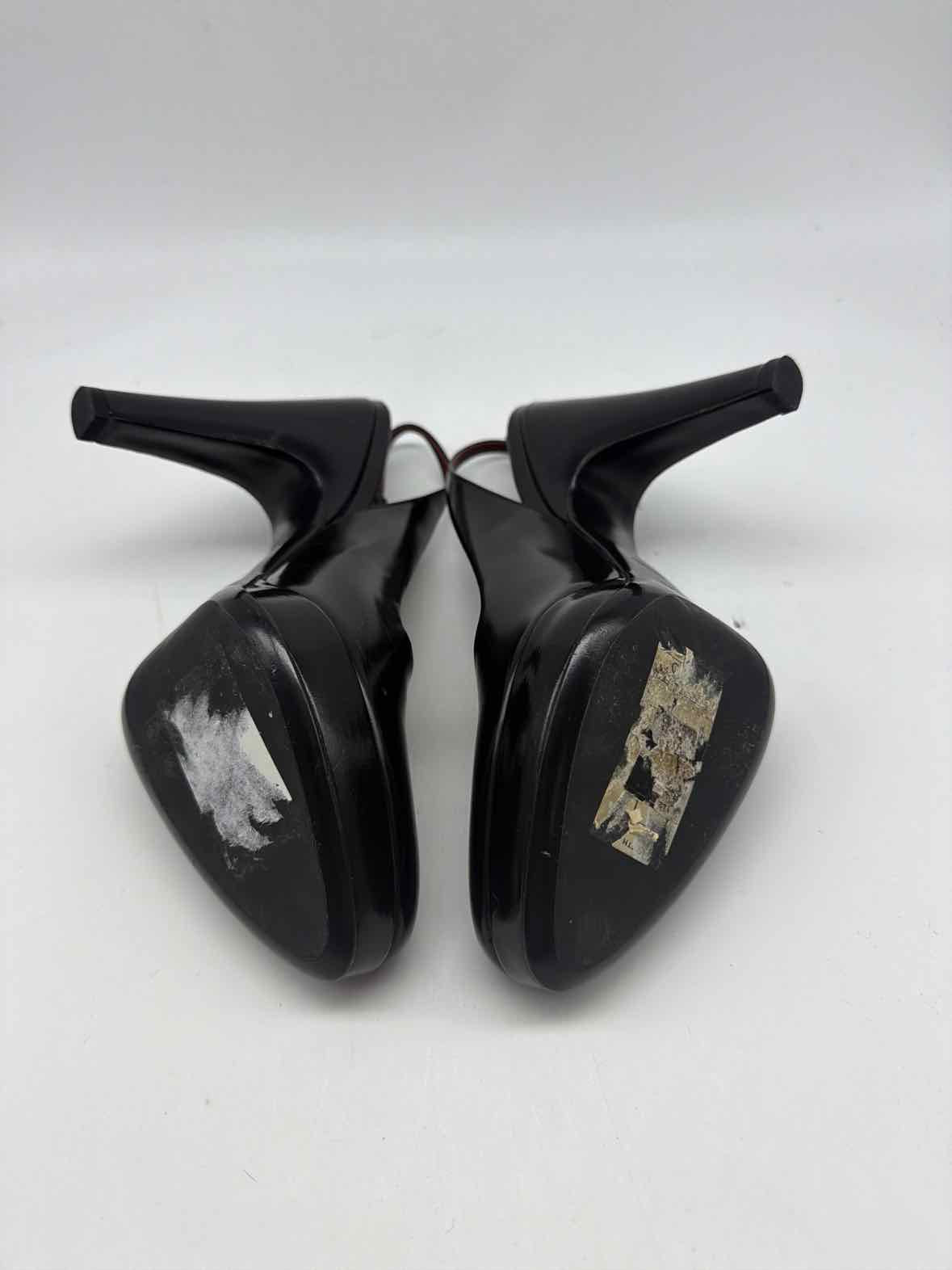 Pre-Owned Prada Black Size 35 Slingback Heels | True Fashionistas.