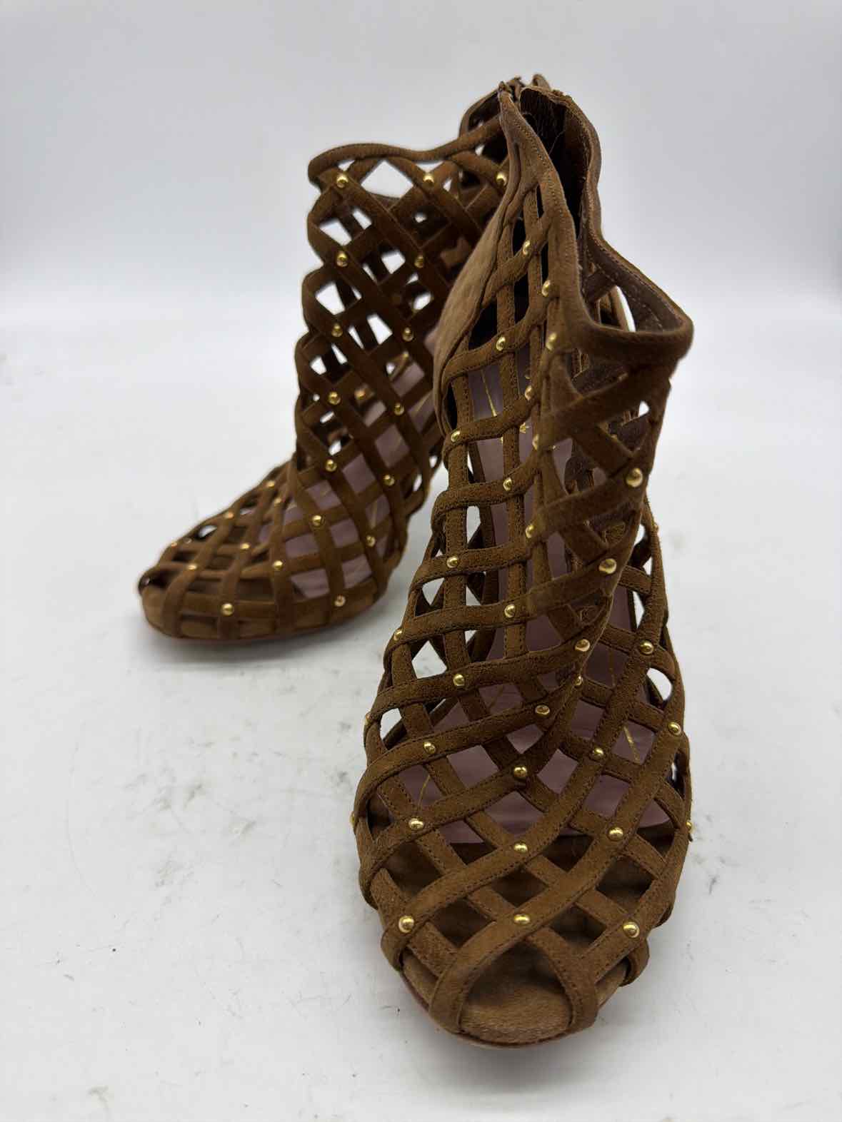 Pre-Owned Gucci Tan Size 6.5 Caged Heels | True Fashionistas.