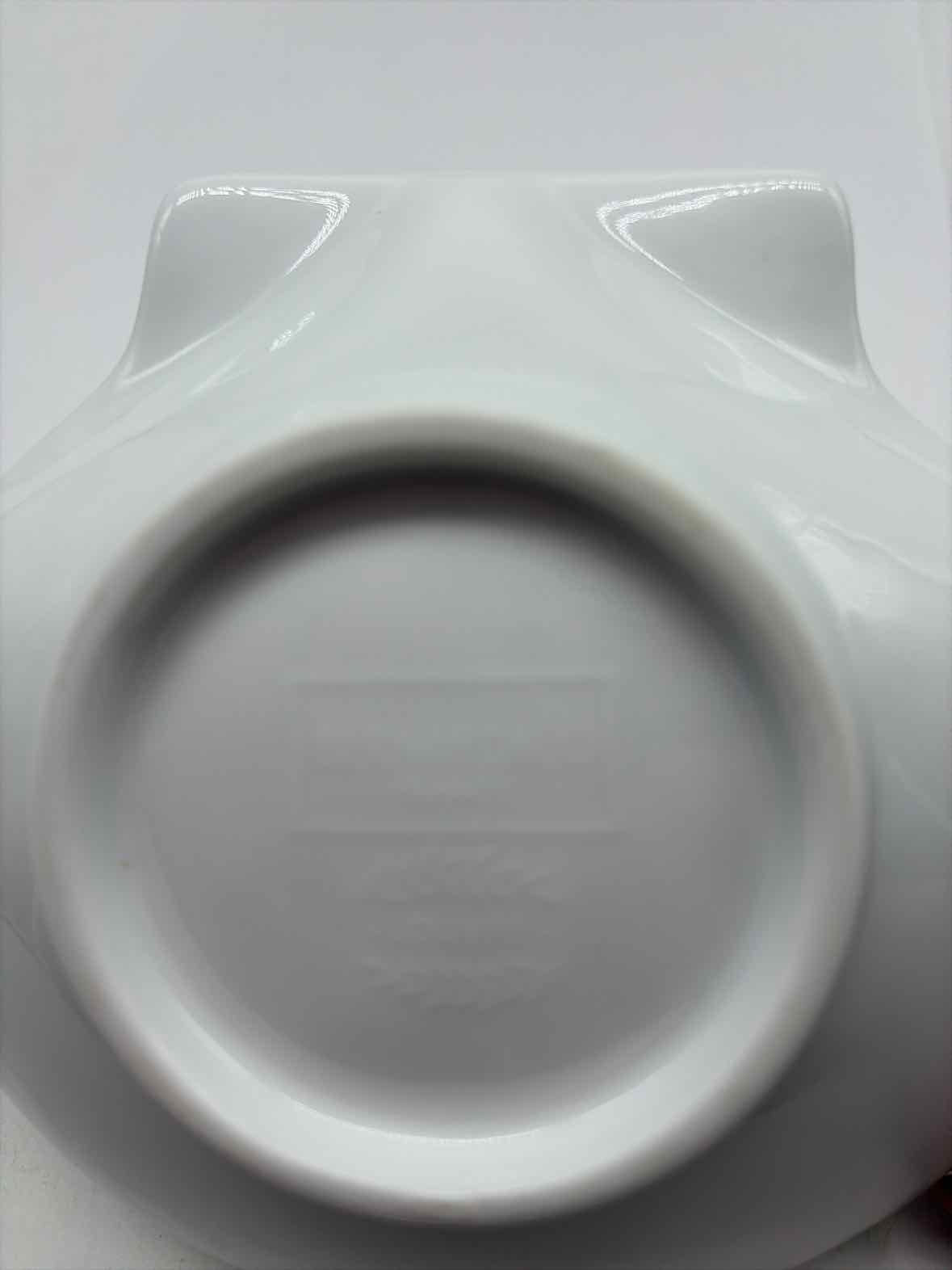Bernardaud Louvre Shell Porcelain Dish | True Fashionistas.