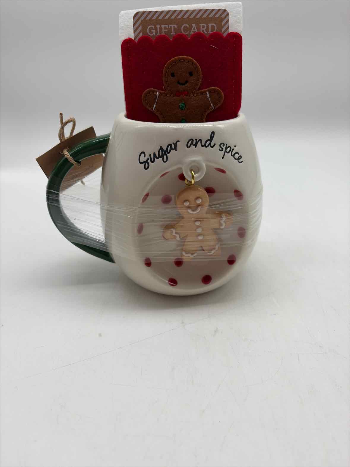 White Christmas Mug with Gift Card Holder Gingerbread | True Fashionistas.