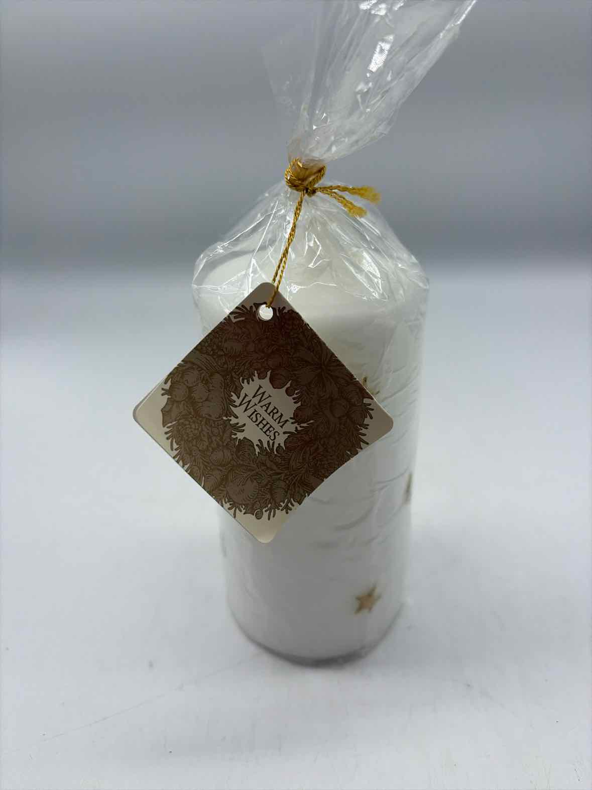 White Wax Candle W/Gold Stars | True Fashionistas.