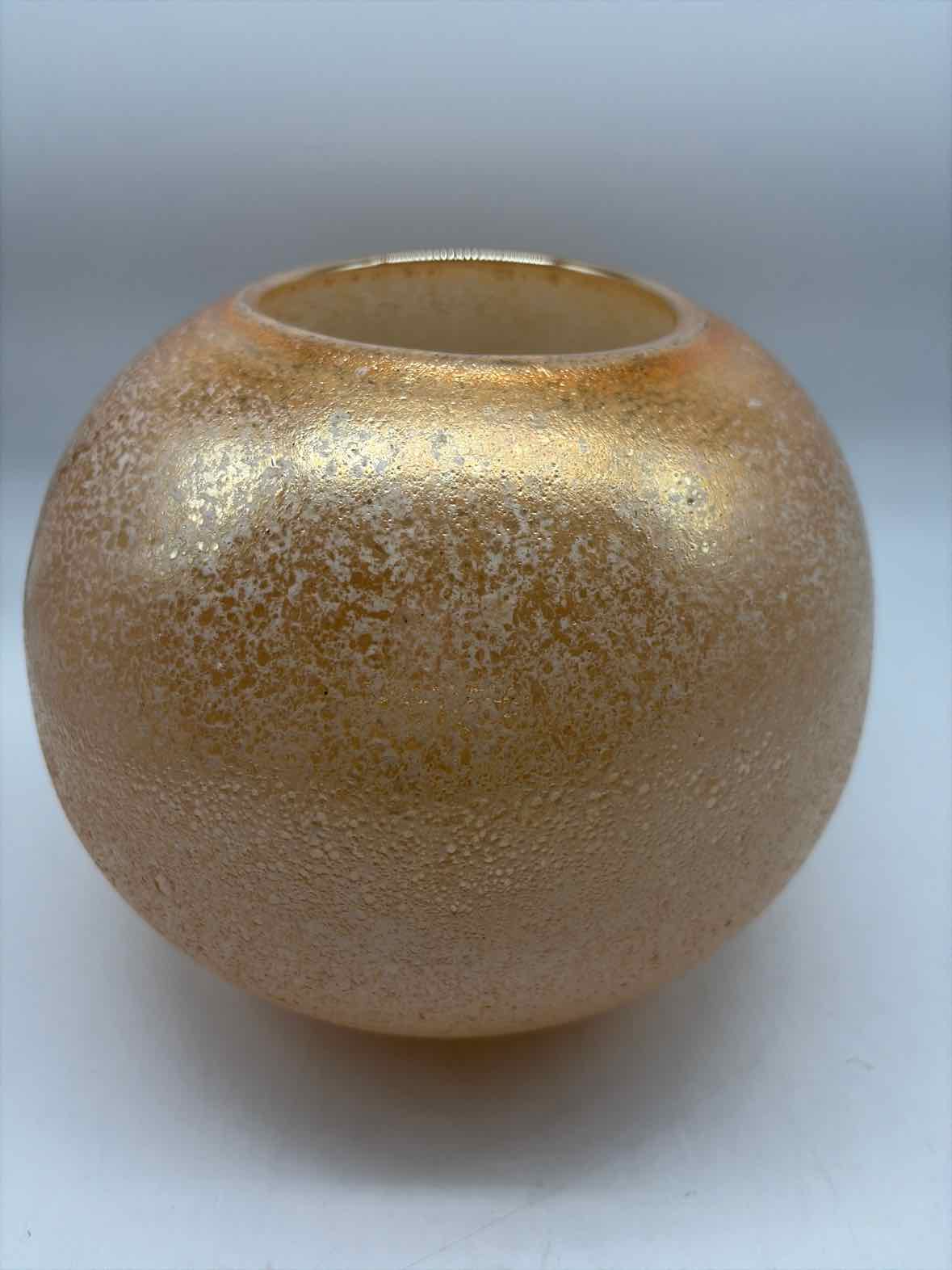 Orange Textured Glass Vase | True Fashionistas.