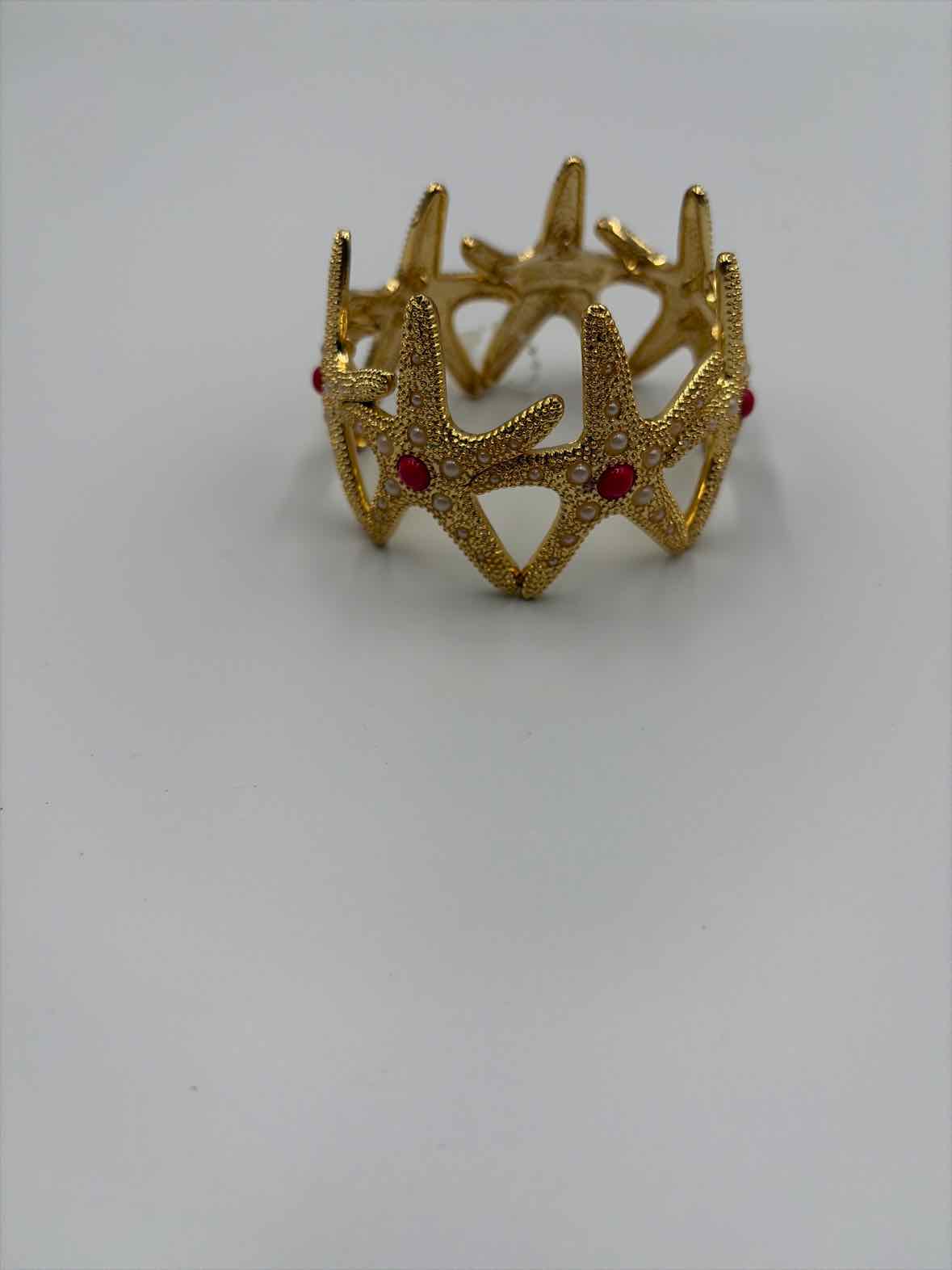 Lilly Pulitzer Gold Cuff Bracelet | True Fashionistas.