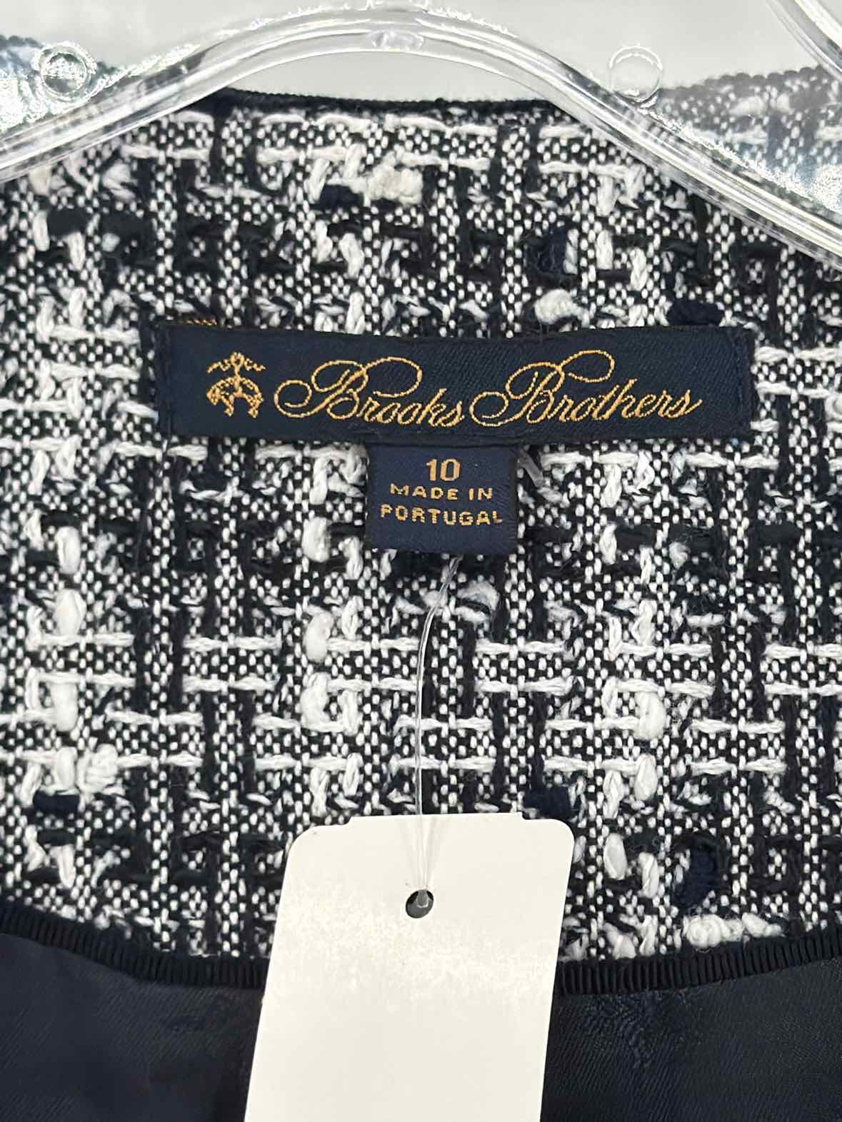 Pre-Owned Brooks Brothers Navy Size 10 Boucle Blazer | True Fashionistas.