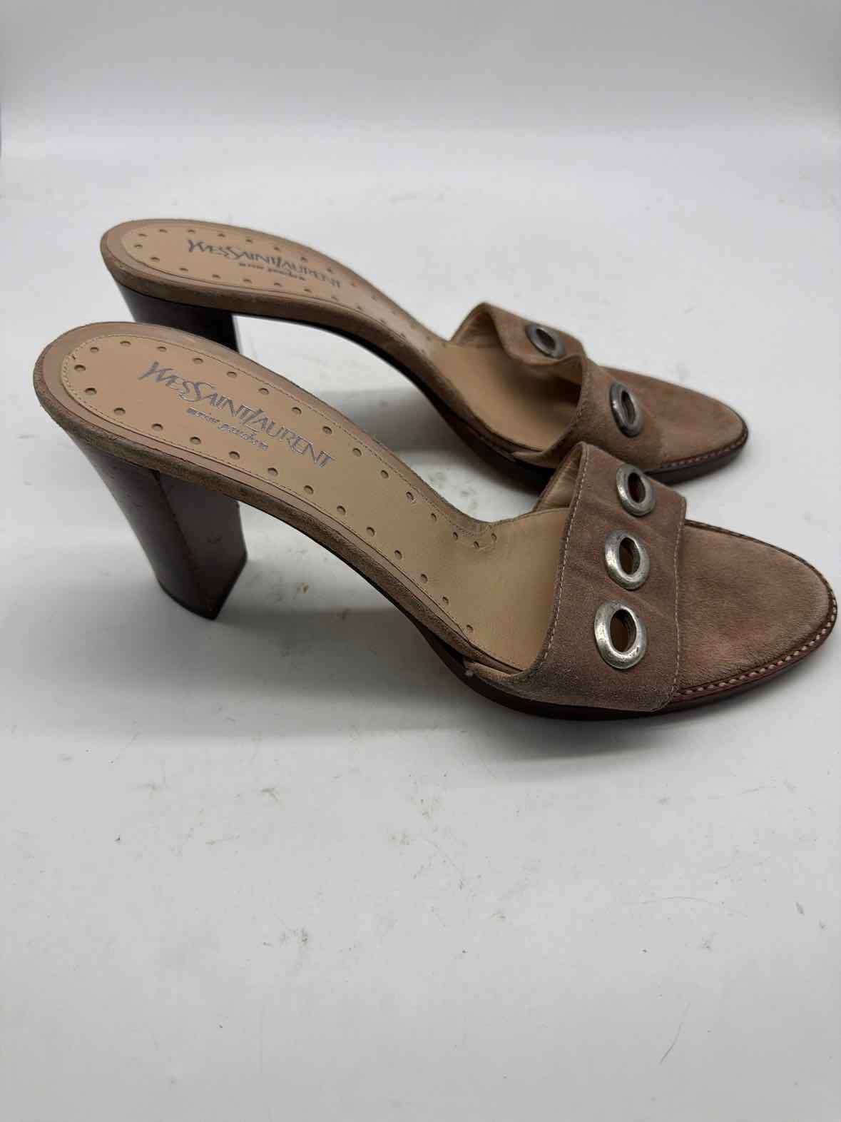 Pre-Owned Yves Saint Laurent Tan Size 41 Mule Heels | True Fashionistas.