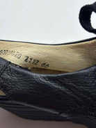 Pre-Owned Fly London Black Size 40 Wedge Heels | True Fashionistas.
