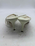 Pre-Owned Manolo Blahnik White Size 8 Patent Leather Mule Sandals | True Fashionistas.