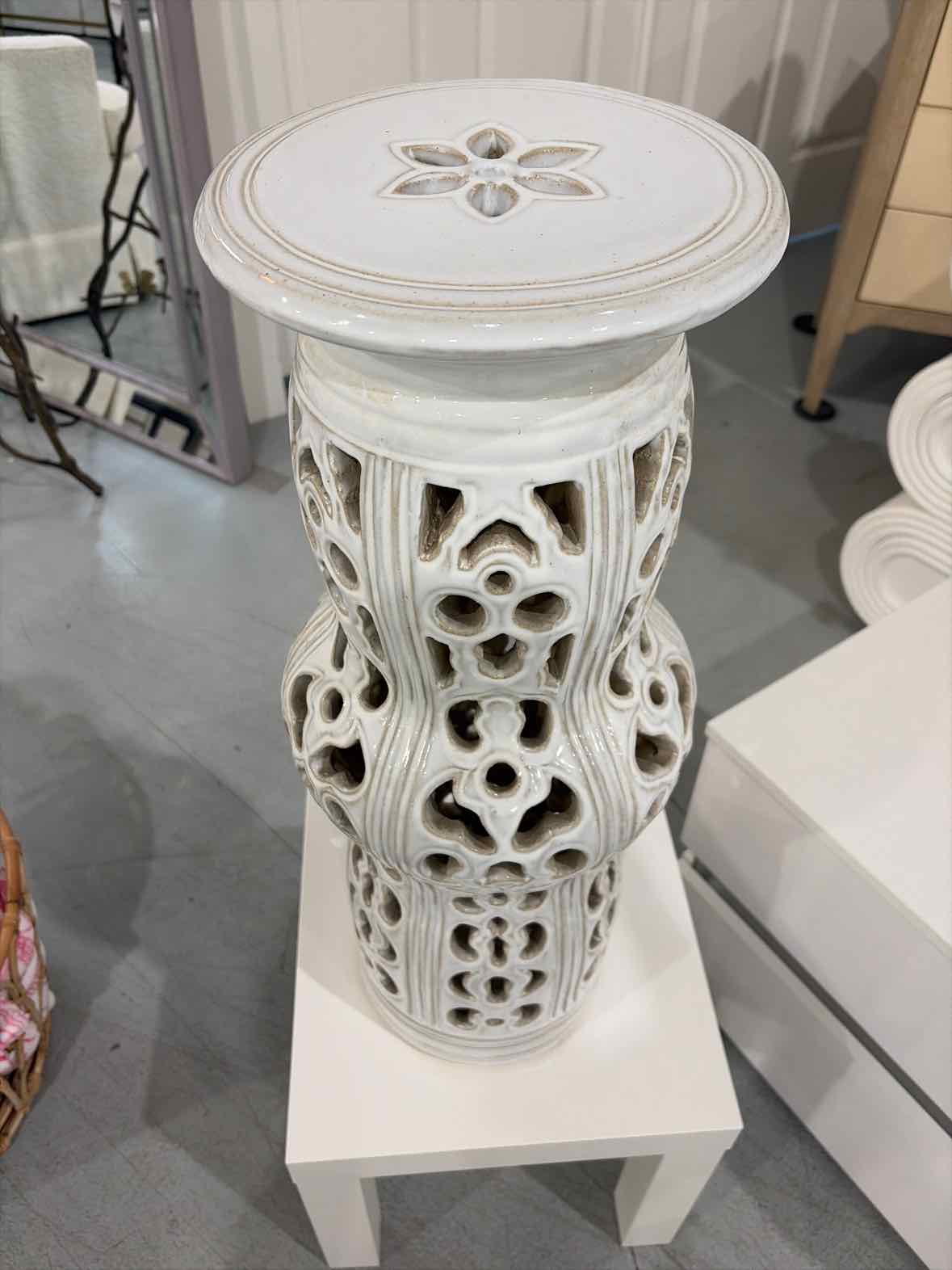 White Ceramic Garden Stool | True Fashionistas.