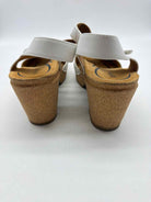 Pre-Owned Aetrex White Size 8.5 Strappy Heels | True Fashionistas.