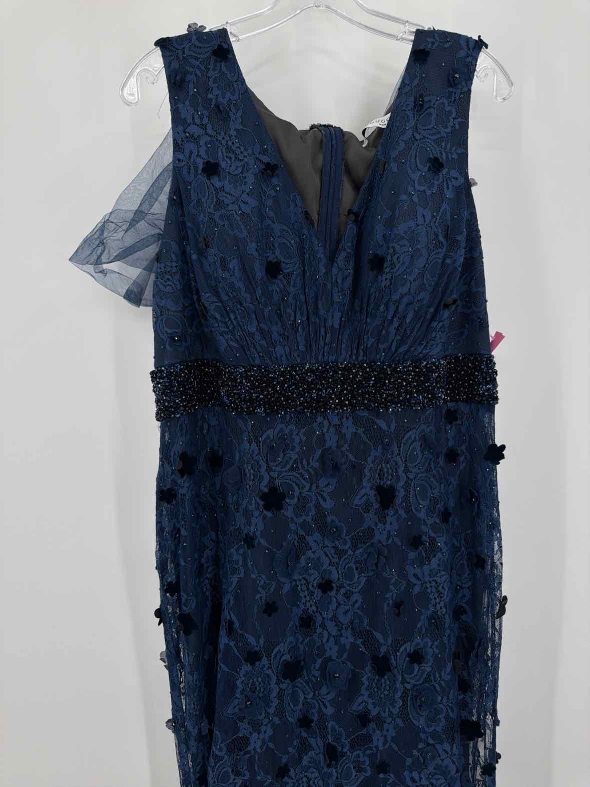 Pre-Owned Mac Duggal Navy Size 16 Lace Gown Long Evening Gown | True Fashionistas.