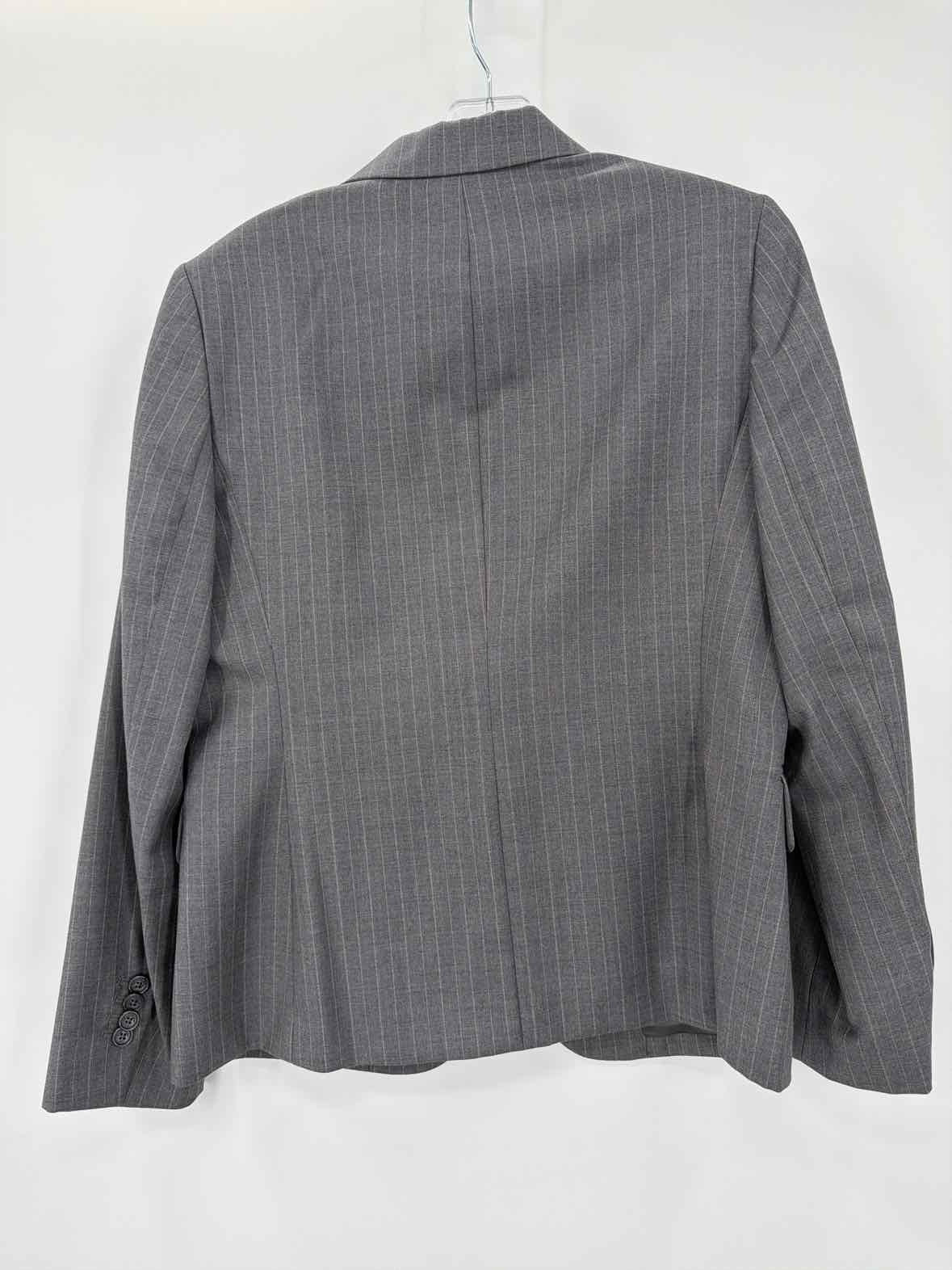 Pre-Owned Brooks Brothers Grey Size 8 Stripe Blazer | True Fashionistas.
