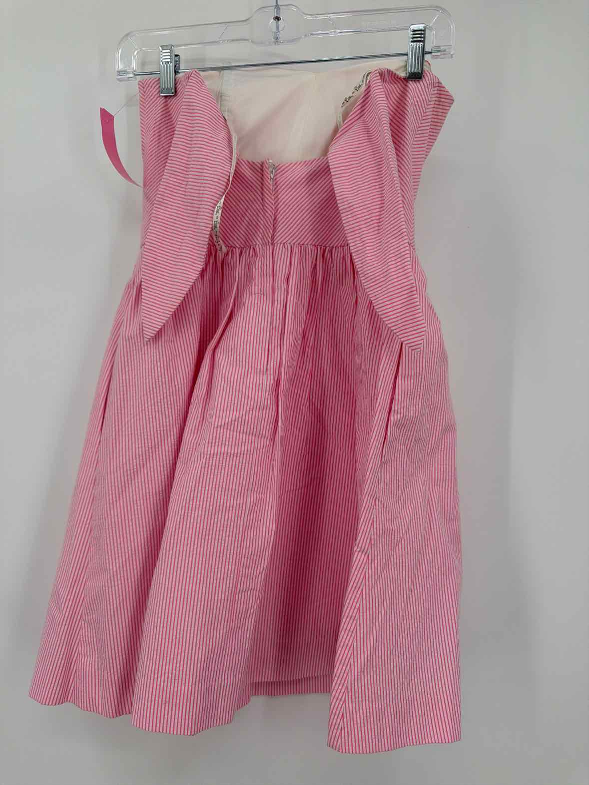Pre-Owned Lilly Pulitzer Pink Size 0 Seersucker Short Strapless Dress | True Fashionistas.