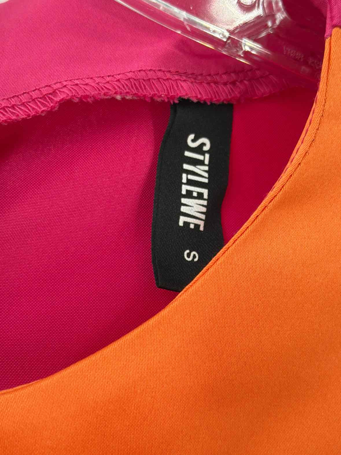 Pre-Owned StyleWe Orange Size Small Short Long Sleeve Dress | True Fashionistas.